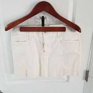 GAP white mini skirt
